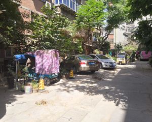 97年房子可贷款配套成熟紫荆山公园人民路地铁口丹尼斯
