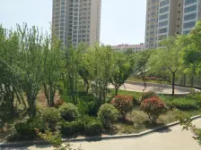 莱山学府小区 南北通透大三居 落地窗 好楼层 价格可聊