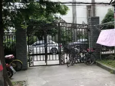 延吉东路130弄小区2室南朝向198.00万元/套出售