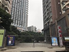 龙锦苑正规三房 交通方便 近轻轨商圈