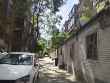 二环内 地铁口 印刷厂街15号院 2001年建成 通透两室