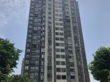 界石南坏高速公路出口处。卢家岗体育文化公园旁边