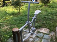 一梯两户,南北通透,环境优美,居家装修