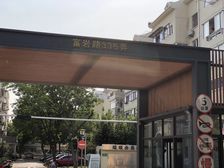 万达广场+双南户型+配套齐全。