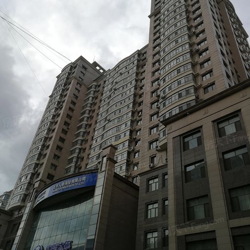 中央经典2室2厅2卫东西北朝向5000.00元/月出租