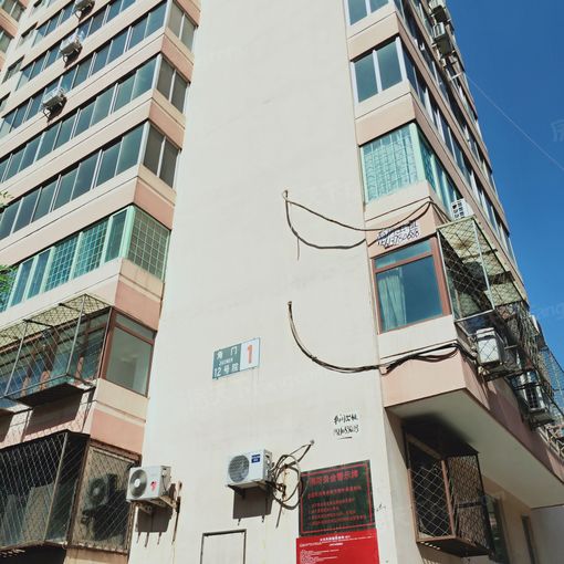 角门12号院2室2厅1卫东北朝向6200.00元/月出租