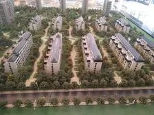 电梯房,三房朝南,品质小区,小区中心位置,精装修