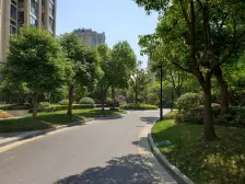 一品漫城(四期)(公寓) 6室2厅 南