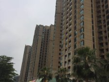 房子是满五年,看花园,无欠款 红本在手