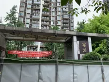 蜜城两室一厅 带大阳台 出行方便