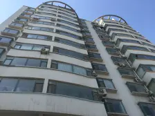 开发区旁,房子两居室南北通透,有小棚,低楼层