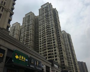 保利中央公馆3室2厅南