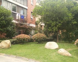 江铜花苑南北通透,采光好装修好,环镜优美周边匹套完善,,出行方便