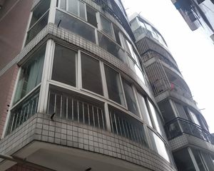 景湖苑3室2厅东东南西南西