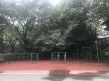 伴山别墅闹中取静~带花园保养好