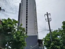 高新区 斌鑫鼎航雅座三房72.1万