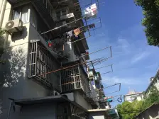 虹口区江湾吴家湾路200弄2室1厅