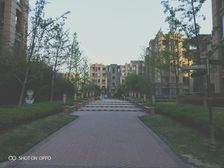 精装修自住 高楼层双阳台 前面是花园 无遮挡 可看海