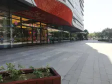 业主重金装修,独立双空间,高租金,价可谈随时看