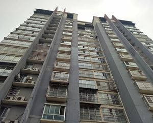荷花苑4室2厅南