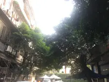 石桥铺 南方花园埝山苑一房32万