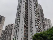 自住精装大三房,装修保好,视野开阔,交通便利