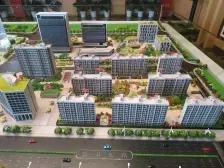 2号线地铁口,洋房大平层,四开间朝南,拎包入住!!