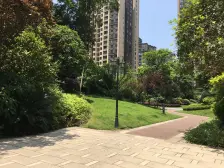 清水端户下叠别墅、位置安静、朝小区中庭