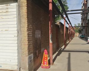 东关大街1F带60平院子实际面积大急售