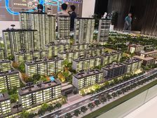 精装修房源 拎包入住 装修的很好 中间楼层采光好