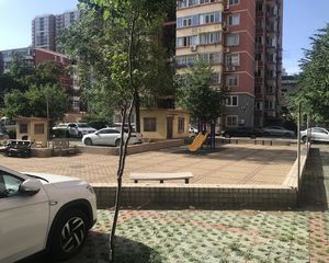 广安门外南街67号院1室1厅南