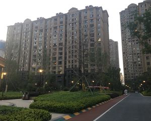 万科准新房三房三开间朝南精装好楼层拎包入住