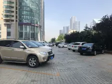 房主诚心出售 新财富金马路 近市场地段好