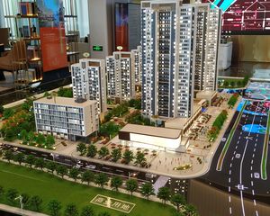 金投铂翠中央 3室2厅 南