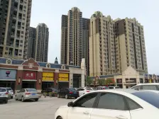 此房满二年,中间楼层,视野开阔,采光充足,带阳台