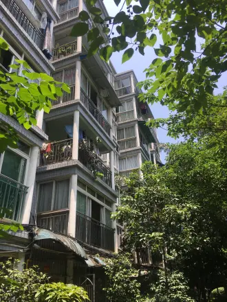 康德康居皓月