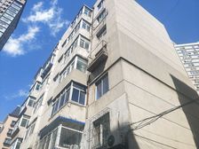 高楼层铁西广场小两室交通便利