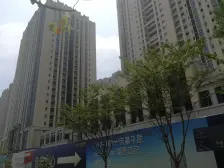 保利悦公馆的朝南2层的,2号线郭苑路400米