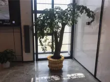 九颂山河洋房上下复试有院子,地铁口交通方便