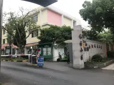 低总价一室户,非顶层采光好,小区环境好