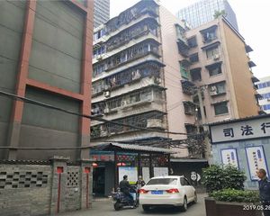 梨花街1号3室1厅南