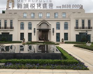新城悦隽盛世4室2厅南