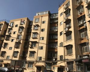 莲怡园北路1号院3室1厅南北