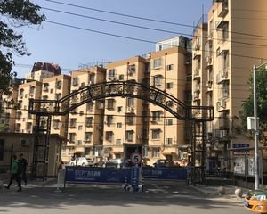 莲怡园北路1号院3室2厅南北
