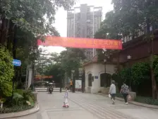 欧式装修风格,楼层好,朝向佳,拎包入住