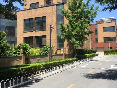 自在香山小区租房,六室三厅,西四环独栋 室内电梯带 豪华装修 有钥匙