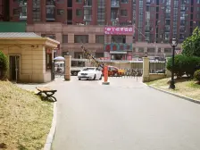 近轻轨站,精装修 南北通厅 随时签约