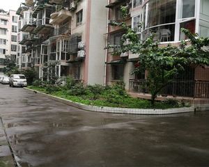 兴益名苑3室2厅南