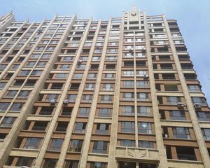 房子楼层好,采光好,小区设施配套齐全,