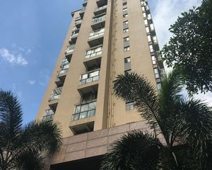 鸿业城市花园1室1厅南